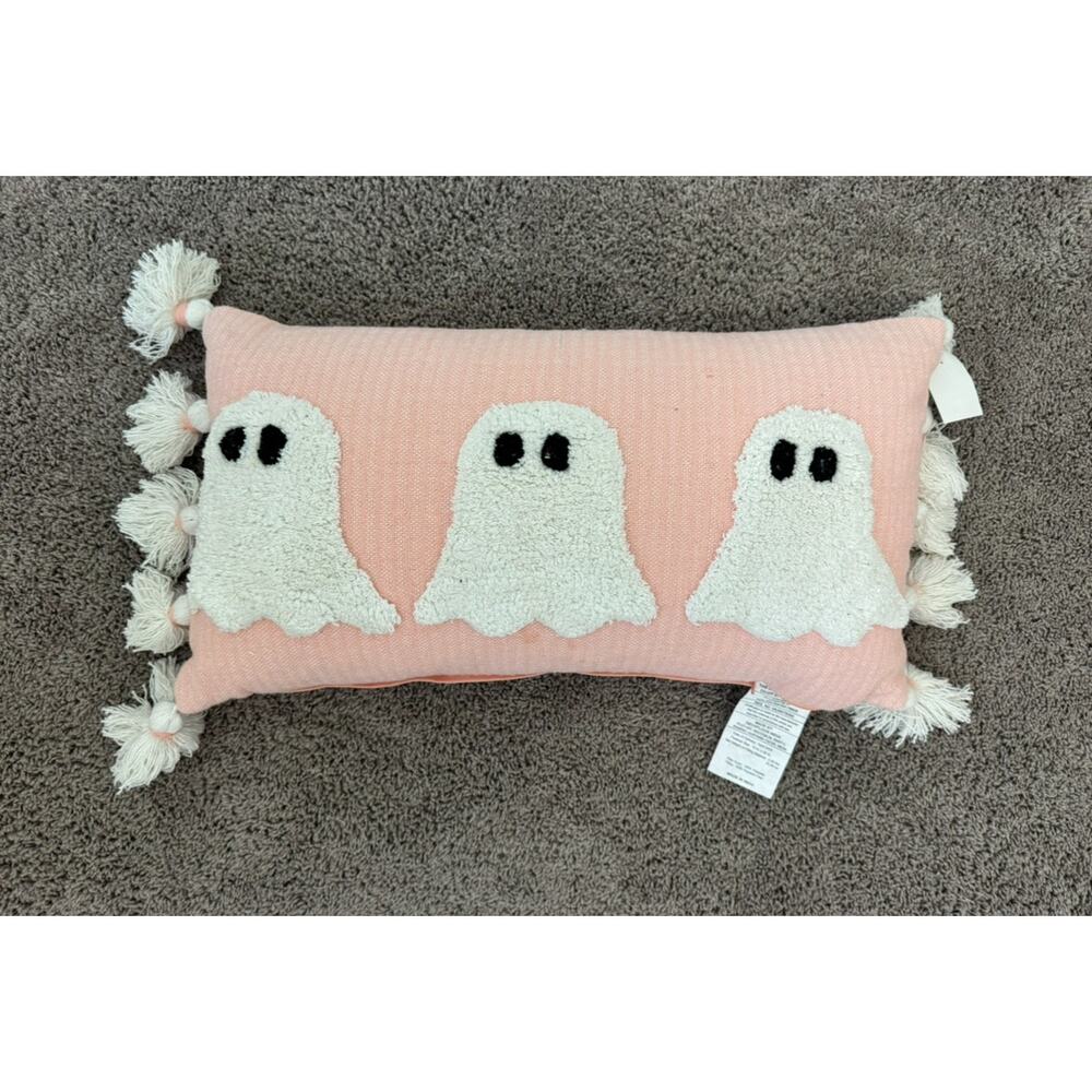 NWT Goblin & Ghoul Decorative Ghost Pillow Pink